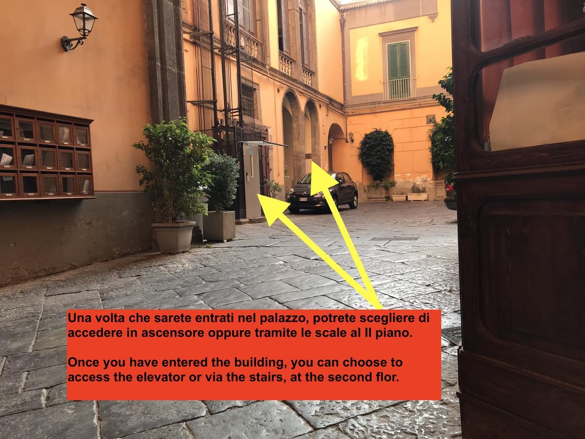 Art Suite Nel Cuore Di Napoli Exterior foto