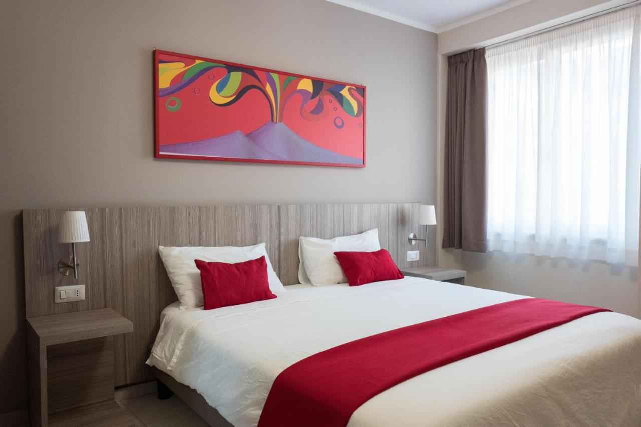 Art Suite Nel Cuore Di Napoli Exterior foto